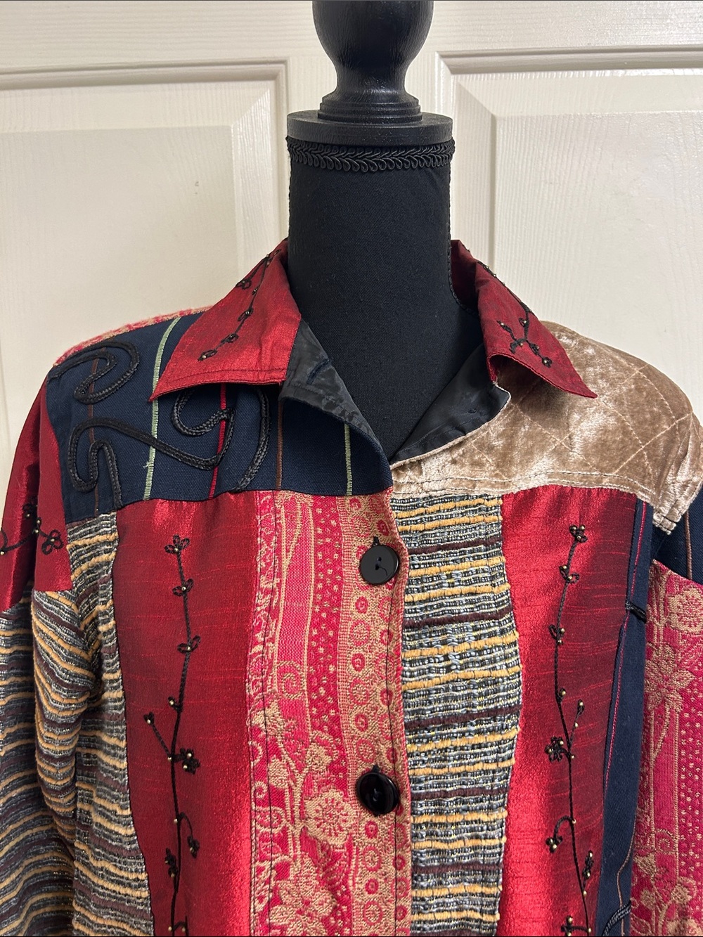 SAG HARBOR Velvet Patchwork Vintage 90s Jewel Tone Boxy Jacket, Size 6 - Picture 2 of 11